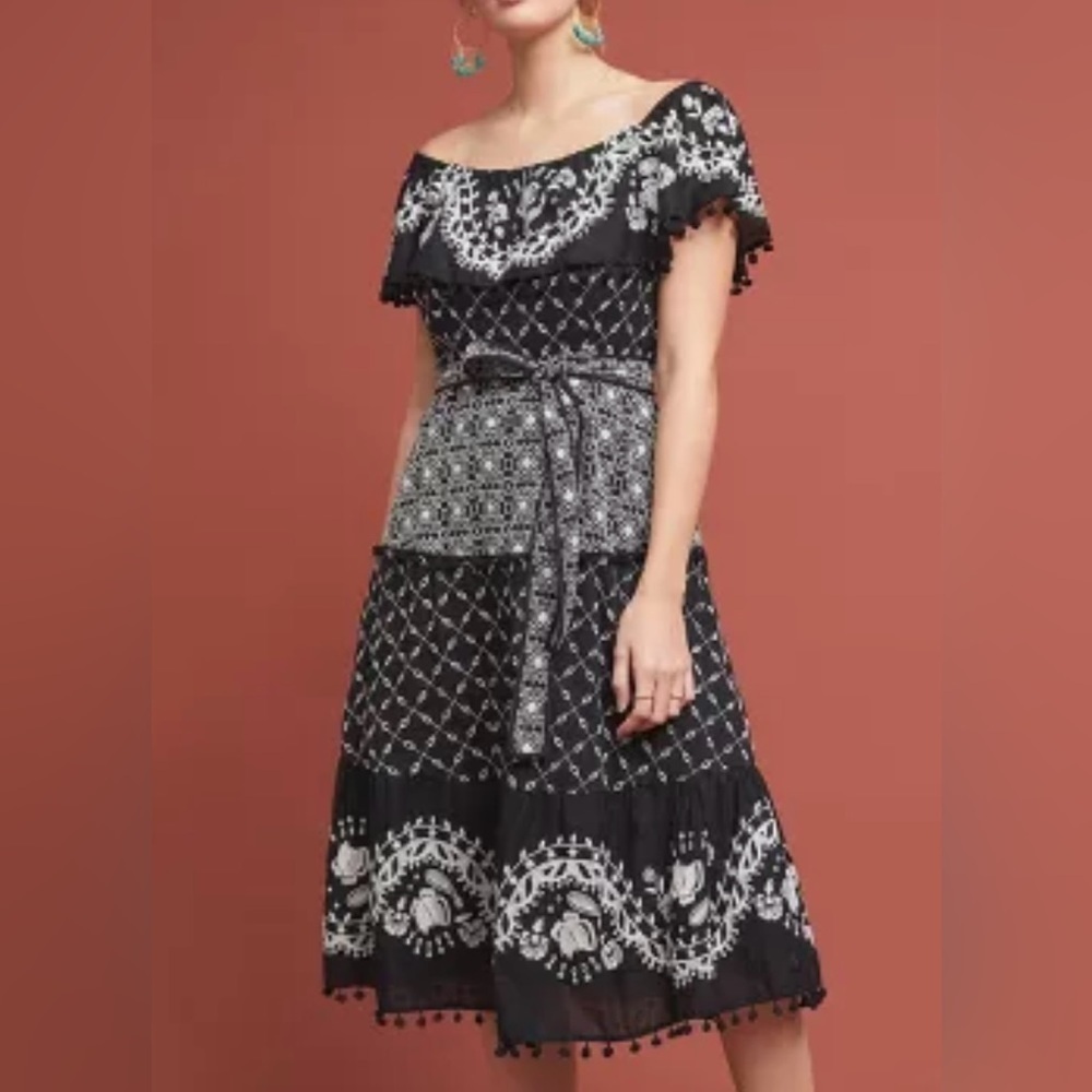 Anthropologie Marisol Off the Shoulder Embroidery Dress Size 6